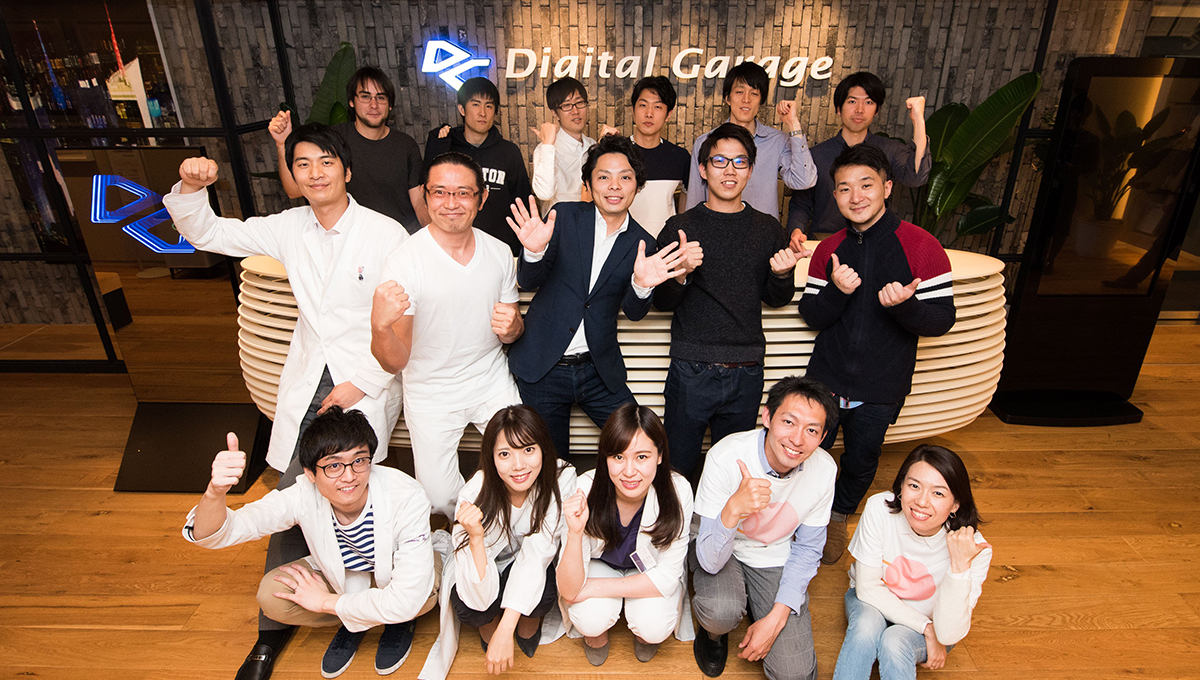 2018年 Onlab16期Demoday当時の様子 2列目中央水野さん